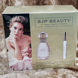 LOVELY Sarah Jessica Parker Eau de Parfum 1  Fl oz Perfume and 10ml roll…